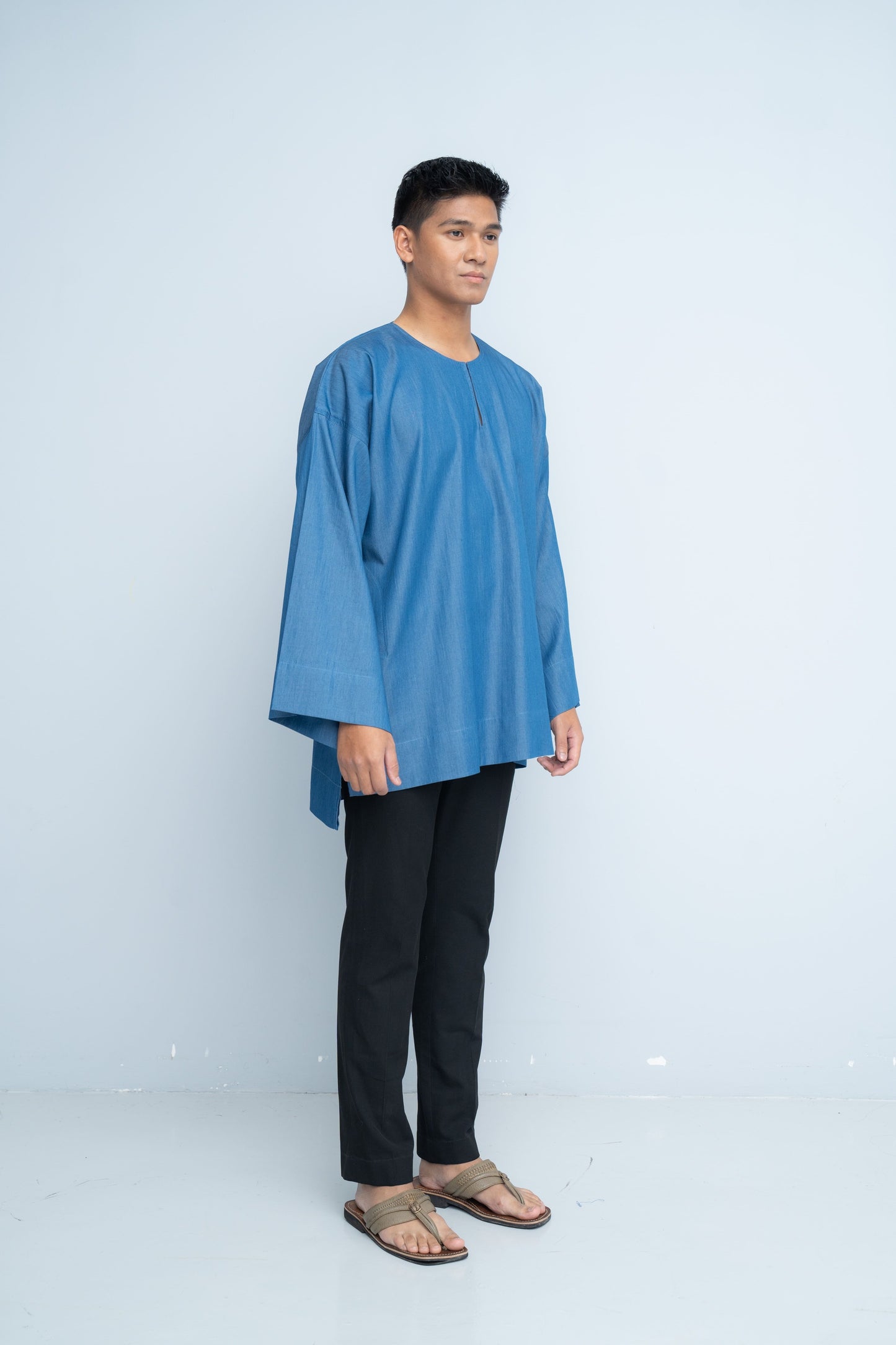 KURTS DENIM- Mid-Blue